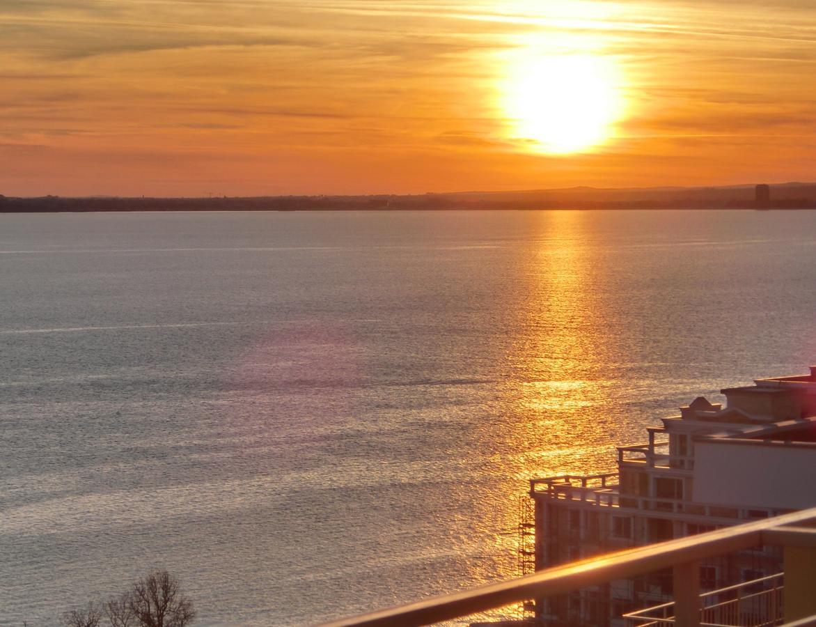 2 Bedroom Imperial Apartment With Panoramic Sea Views, Święty Włas Zewnętrze zdjęcie